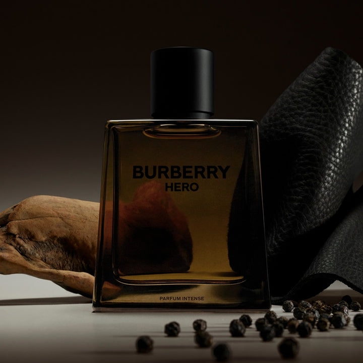 Burberry Hero - Parfum Intense