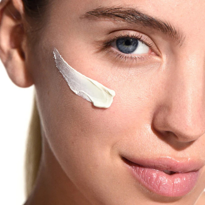 INVISIBLE DAILY PROTECTION SPF 50 Crema viso SPF50